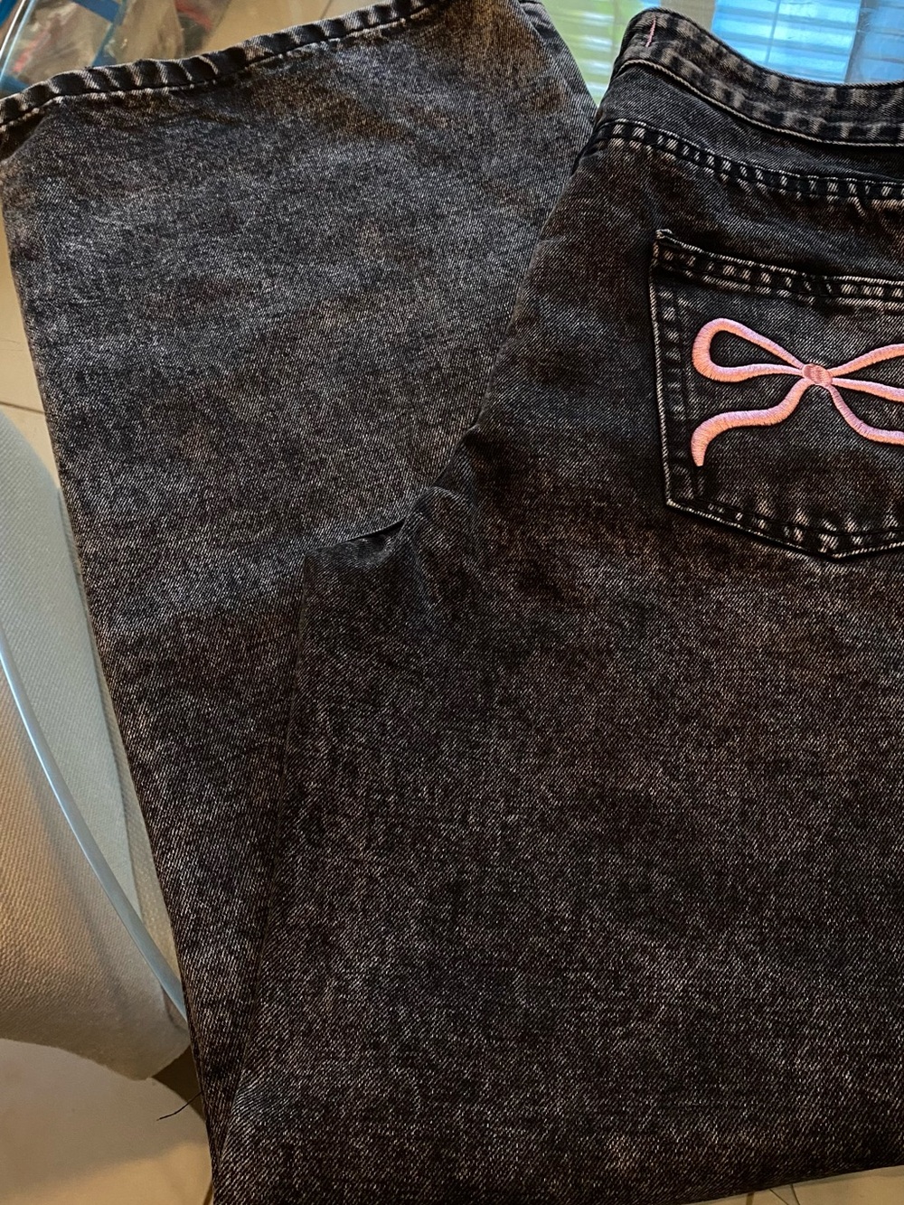 Women’s Disclosure Black Acid-Wash Jeans with Pink Bow Pocket Accent